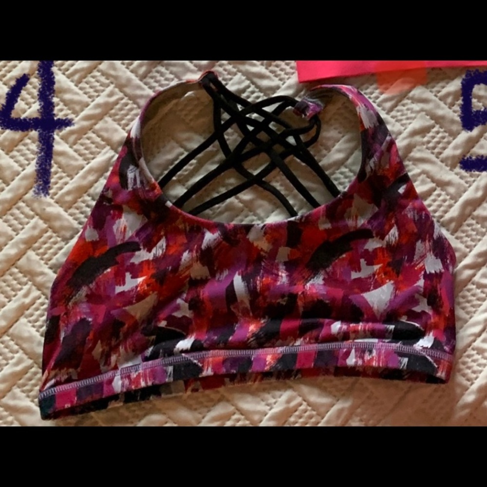 Large Born Primitive Bra